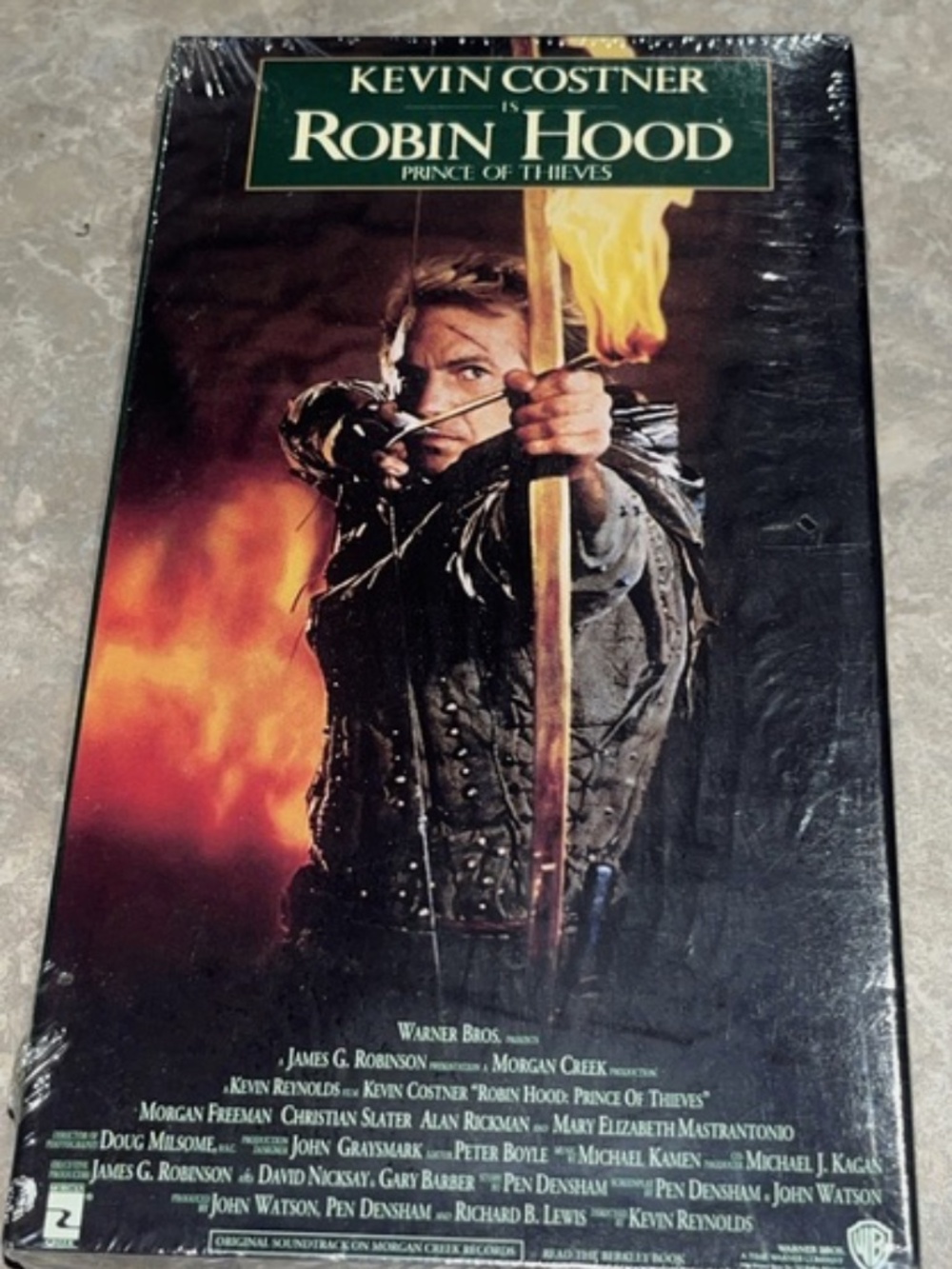 Robin Hood: Prince of Thieves (VHS-1991) NEW/SEALED! RARE! KEVIN COSTNER!